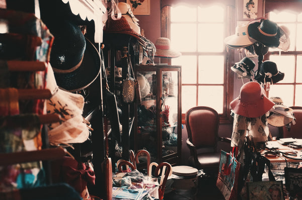 Featured image for The Many Advantages of Buying Secondhand Clothes  post