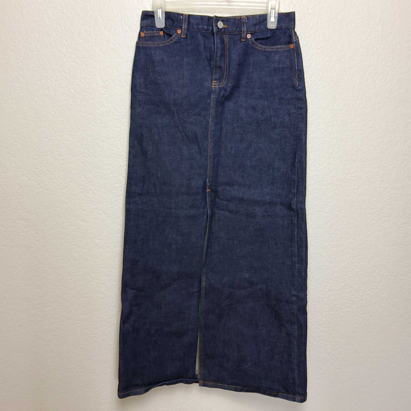 GAP Blue Jean Skirt with Front Split, Women's Size 4 - Trinity Thrift