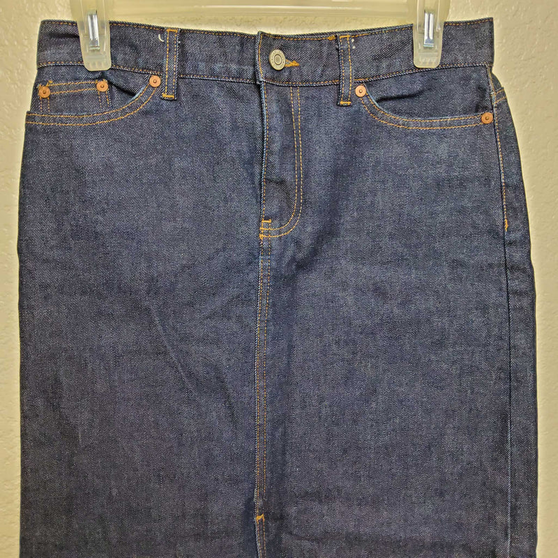 GAP Blue Jean Skirt with Front Split, Women's Size 4 - Trinity Thrift