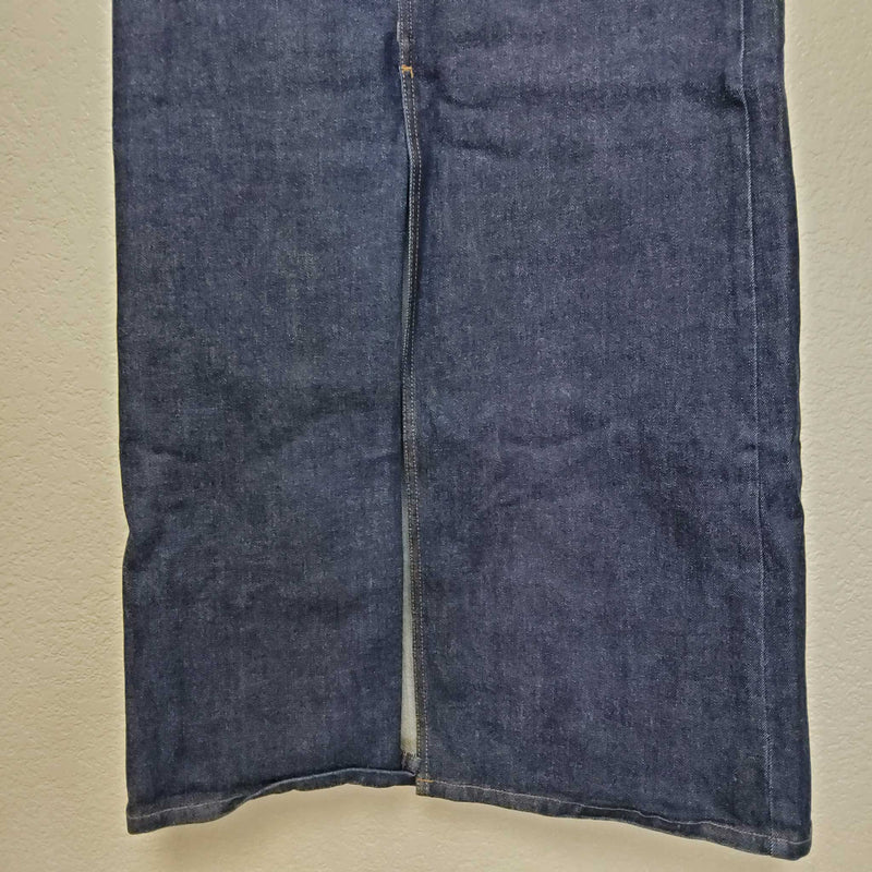 GAP Blue Jean Skirt with Front Split, Women's Size 4 - Trinity Thrift