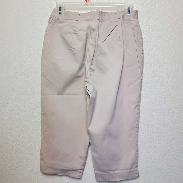 Genuine Sonoma Beige Capris, Women's Petite Size 6 - Trinity Thrift