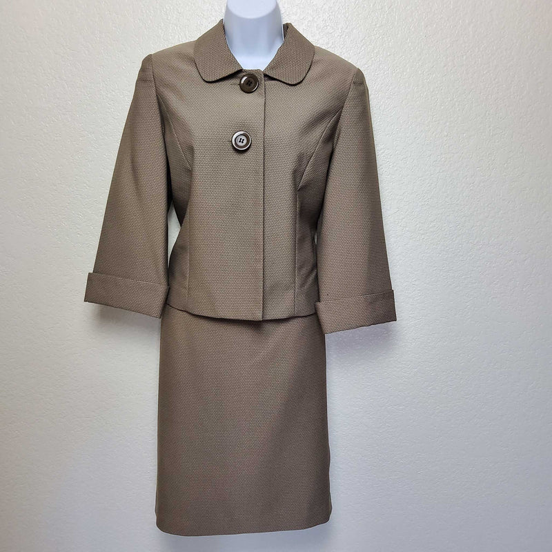 Giorgio Sant Angelo Dark Beige 2-Piece Suit (Blazer & Skirt), Women's Petite Size 10 - Trinity Thrift