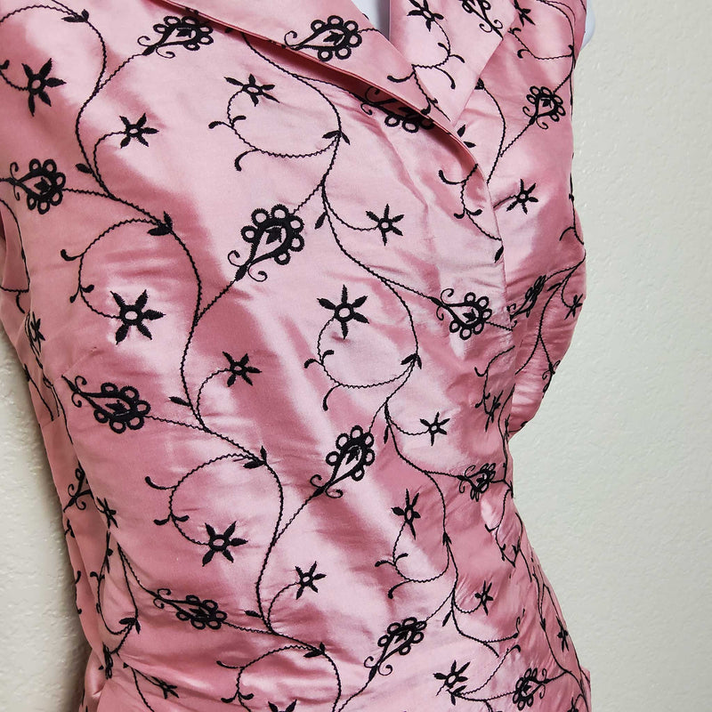 Harold's Pink Floral Embroidered Wrap Tank Top - Trinity Thrift