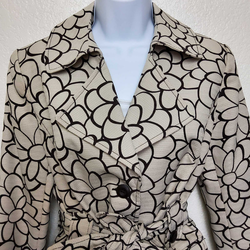 Isabella Suits Cream Blazer with Brown Floral Pattern, Women's Size 8 - Trinity Thrift