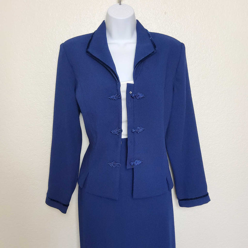 Jessica Howard Blue 2-Piece Skirt Suit, Women's Petite Size 12