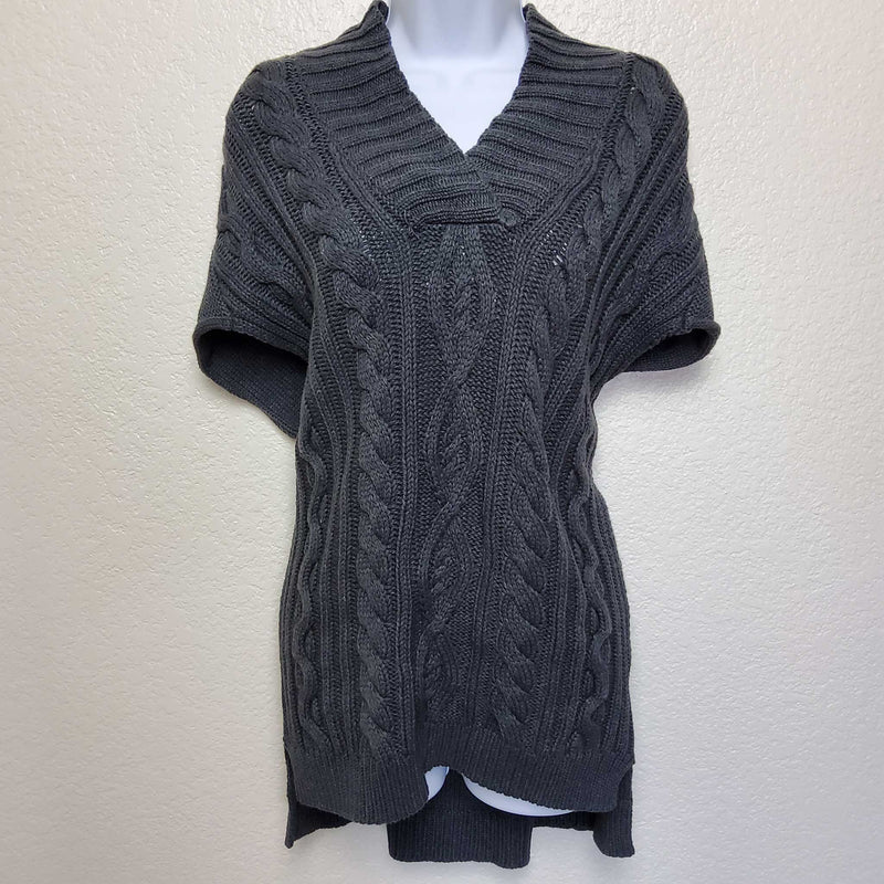 Liz Claiborne Gray Cap Sleeved Sweater, Women's Medium - Trinity Thrift