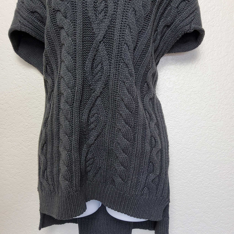 Liz Claiborne Gray Cap Sleeved Sweater, Women's Medium - Trinity Thrift