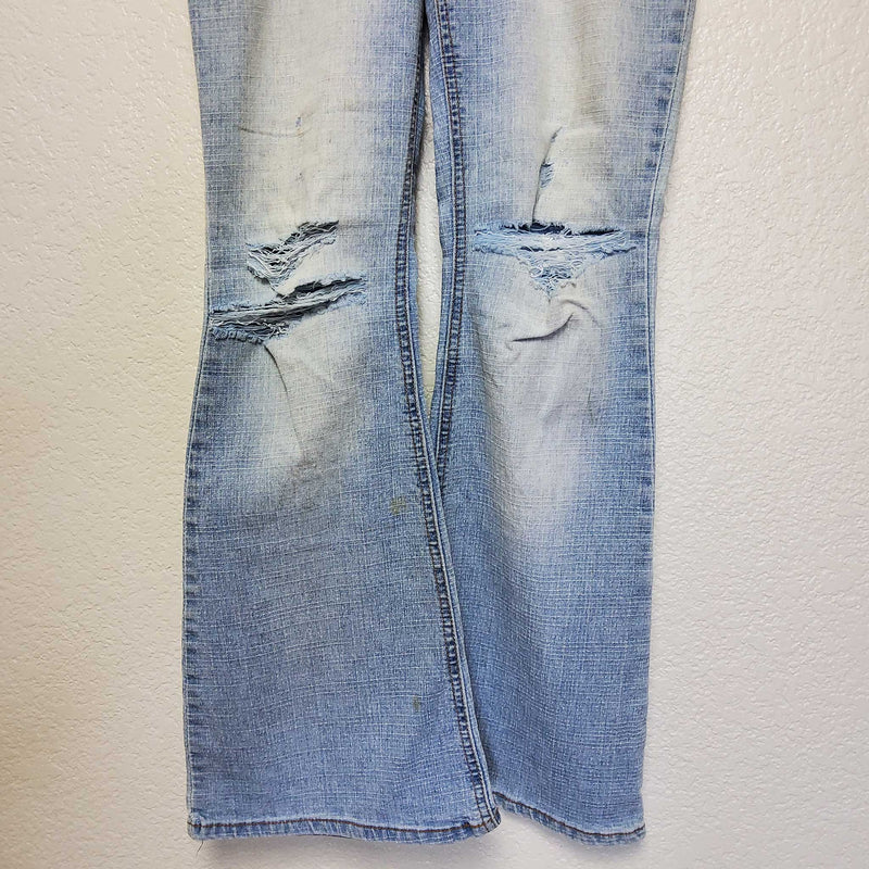 Mudd Blue Stonewash Jeans, Distressed - Trinity Thrift