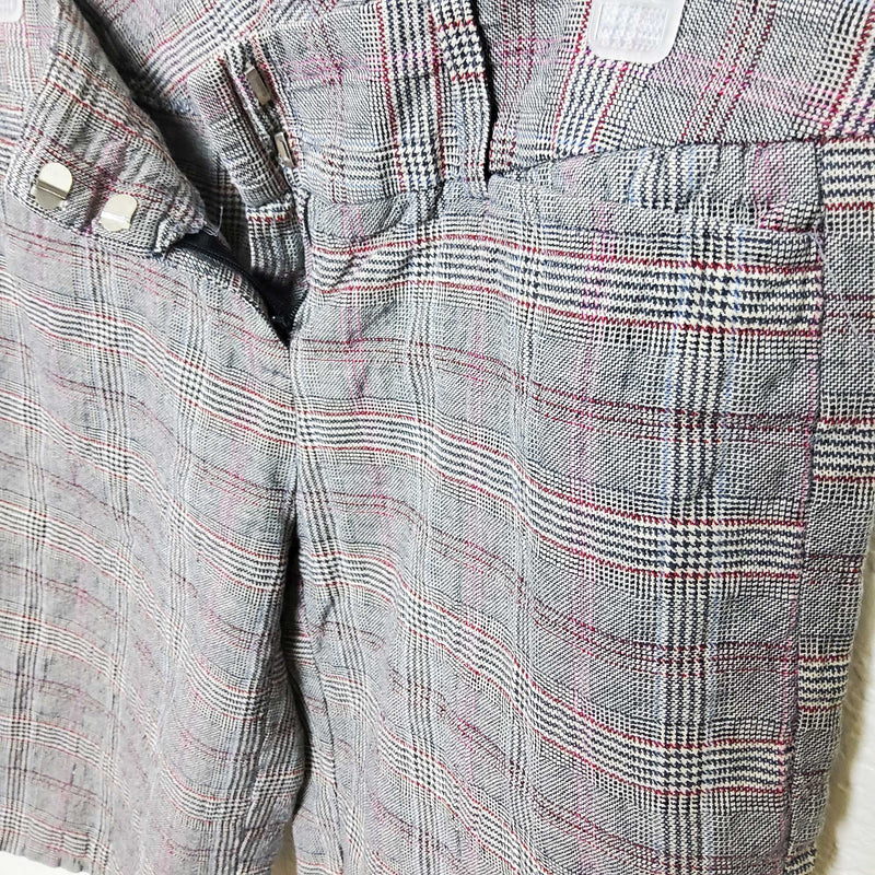 No Boundaries Grey Plaid Bermuda Shorts, Junior Girls Size 3 - Trinity Thrift