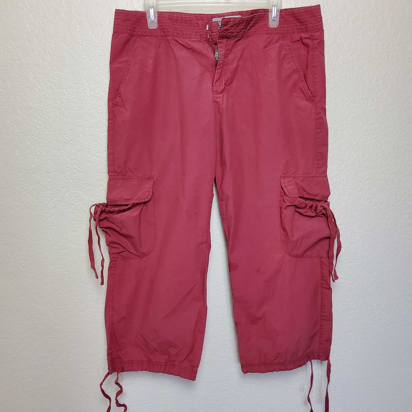 Cargo shorts womens old navy on sale