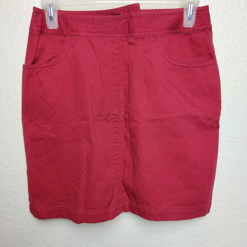 Old Navy Maroon Skirt with Pockets, Women's Size 6 - Trinity Thrift