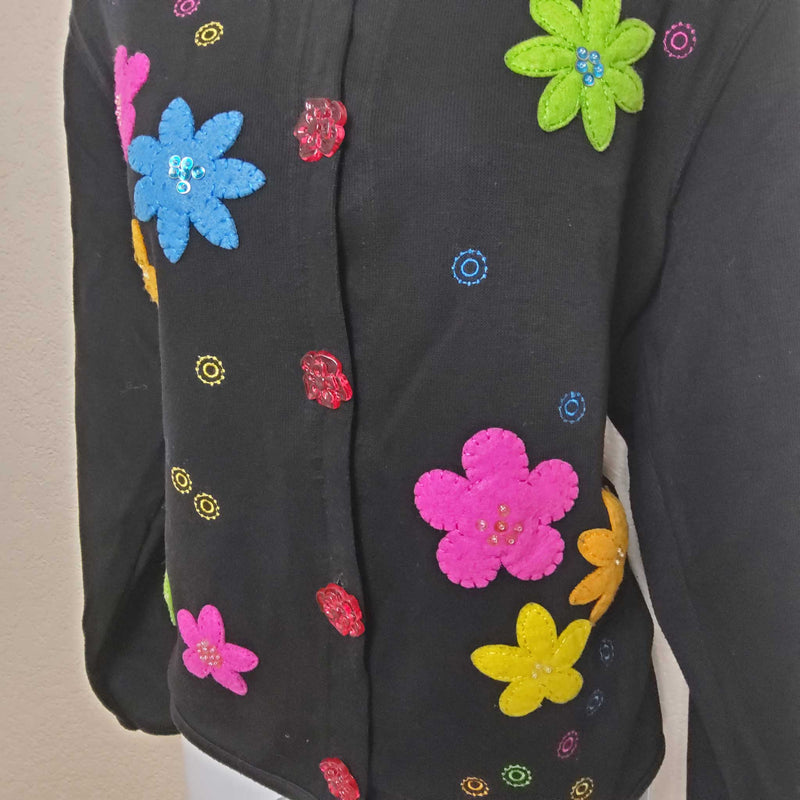 OnQue Casuals Black Button-up Sweater with Flower Patches, Women's Large - Trinity Thrift