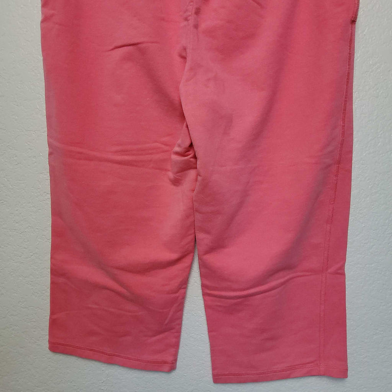 Silverwear Pink Capri Sweats with Drawstring Waist, Women's Large - Trinity Thrift