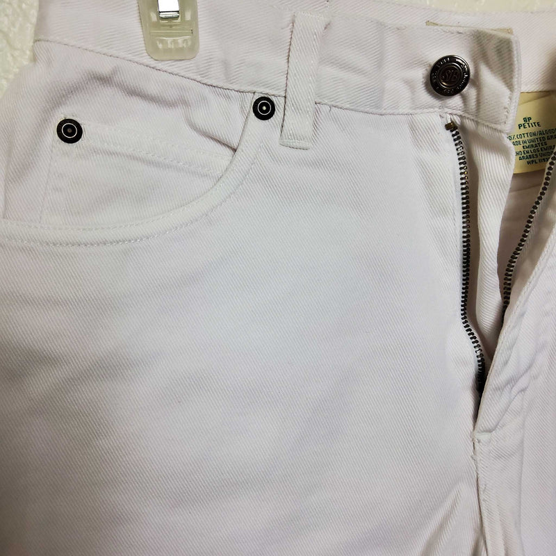 St. John's Bay White Shorts, Women's Petite Size 8 - Trinity Thrift