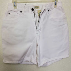 St. John's Bay White Shorts, Women's Petite Size 8 - Trinity Thrift