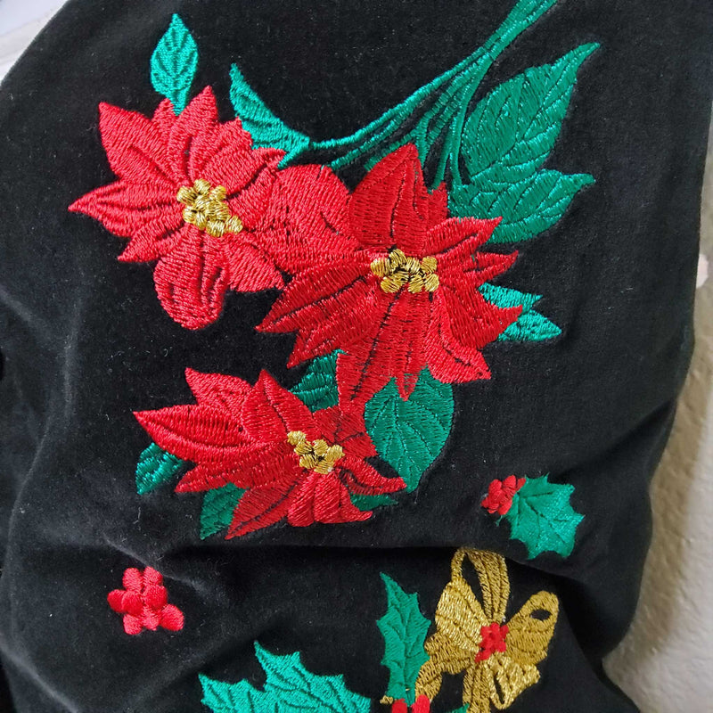 Westbound Black Christmas Vest with Embroidered Holly, Women's Petite Large - Trinity Thrift